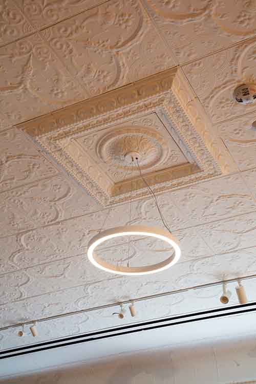 ceiling details with modern circle light