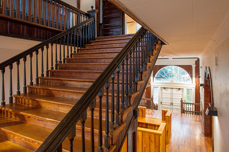stairway details from side on first floor